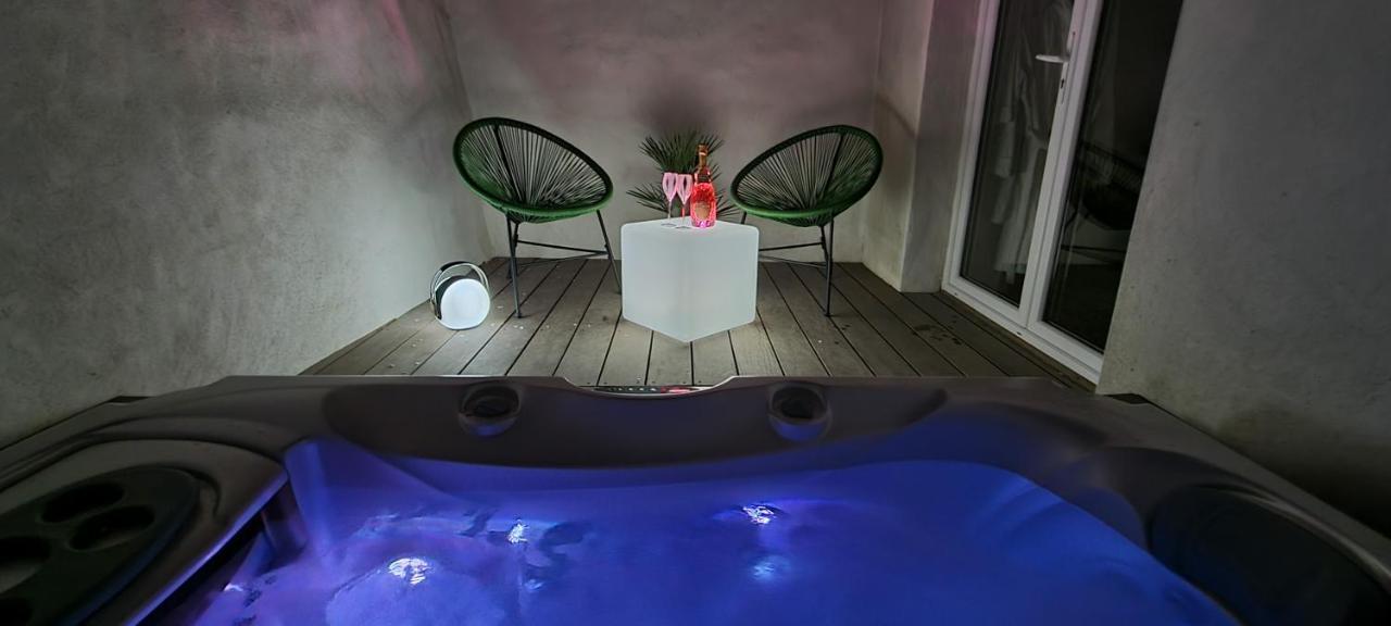 L'Acqua Dolce - La Rochelle - île de Ré - Jacuzzi Apartment Exterior foto